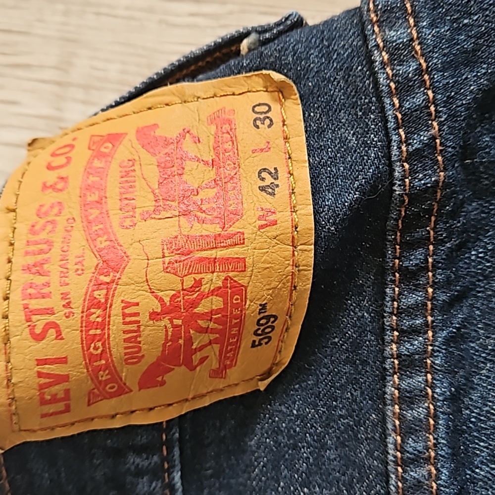 Levi's 569Jeans 42x30 dark wash